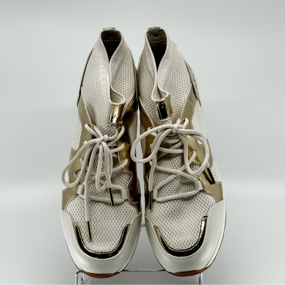 Michael Kors Markie Bootie Soft Stretch, Size 9, New in Box - Picture 2 of 13